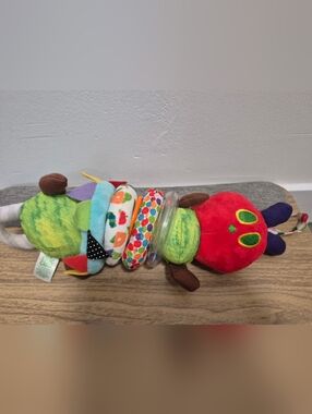 *5 Items for $25 Baby Items* Very Hungry Caterpiller Stretch And Shake Sensory